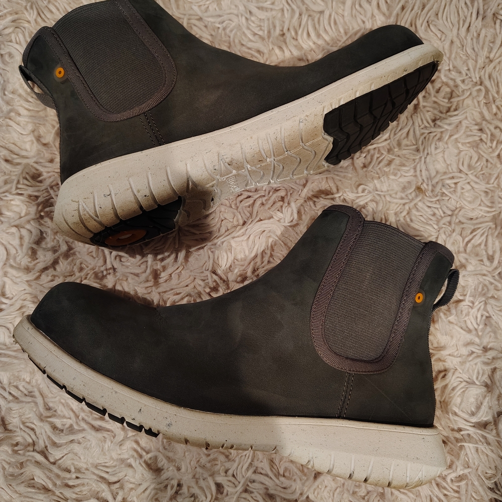 BOGS Cypress Chelsea Nano-Composite Safety Toe